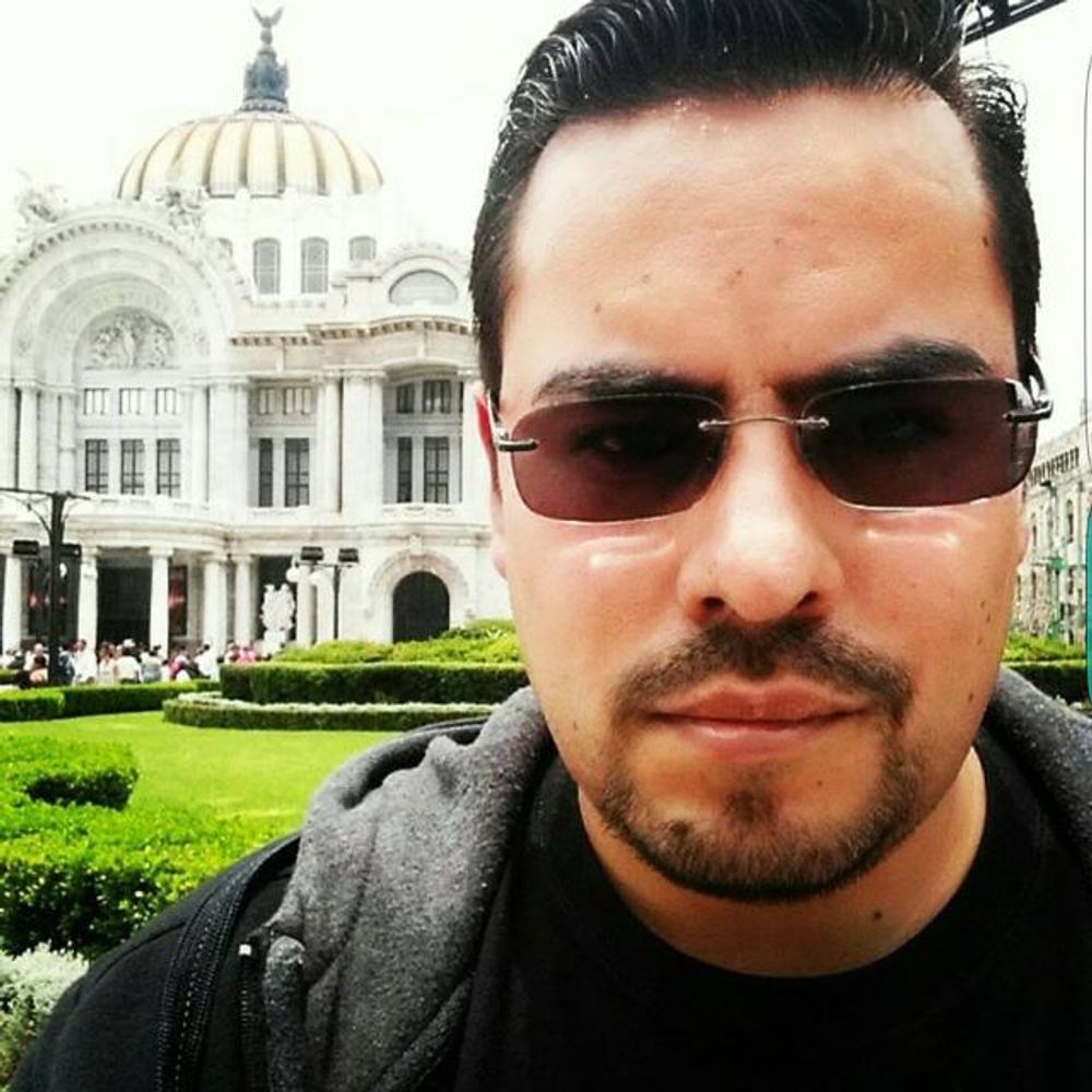 Roberto Contreras