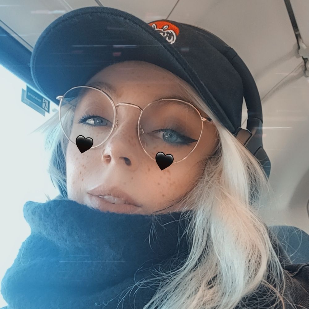Ane 🦇