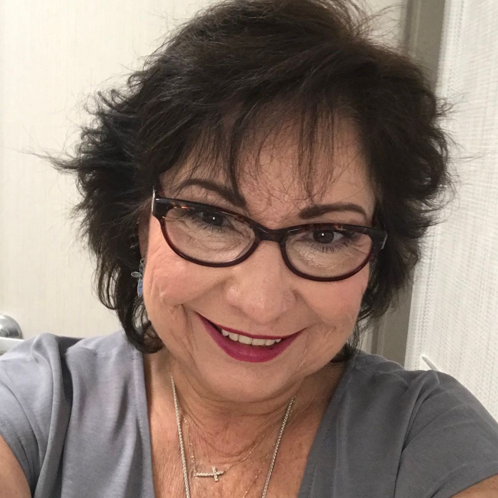 Brenda J 🌸🦋🧢💙🇺🇸❤️🇺🇦🟧