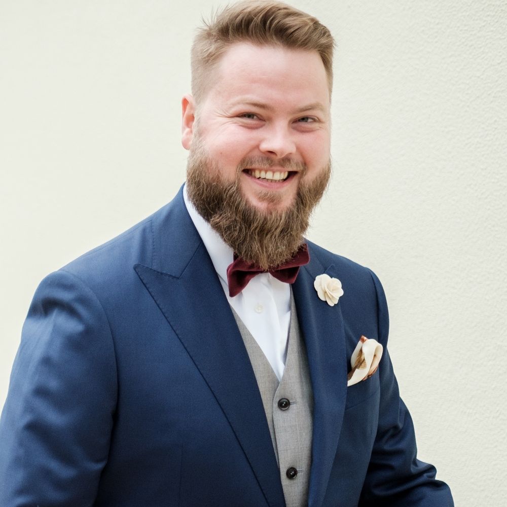 Neil Marr