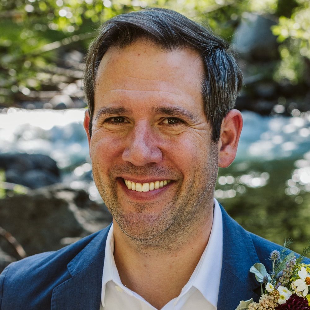 Zachary Peterson