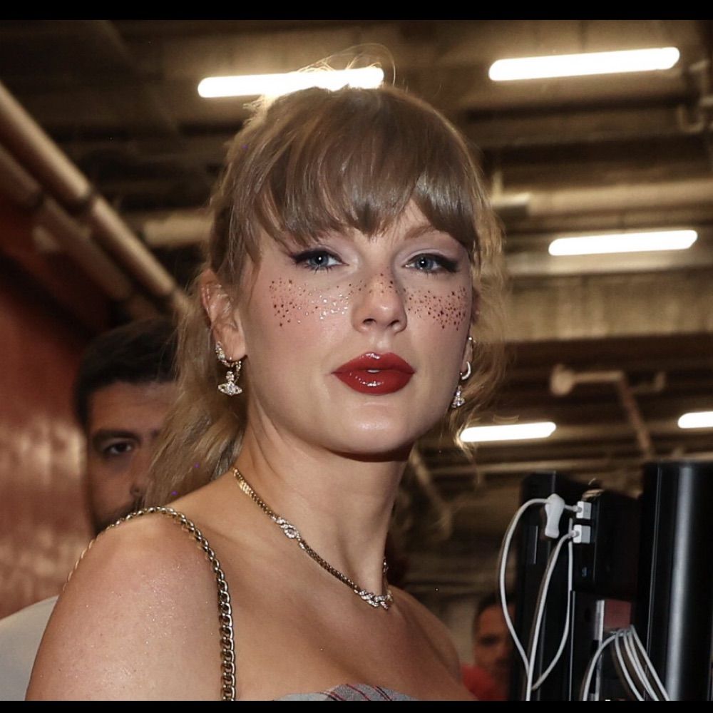Swiftie Sarah 🤍