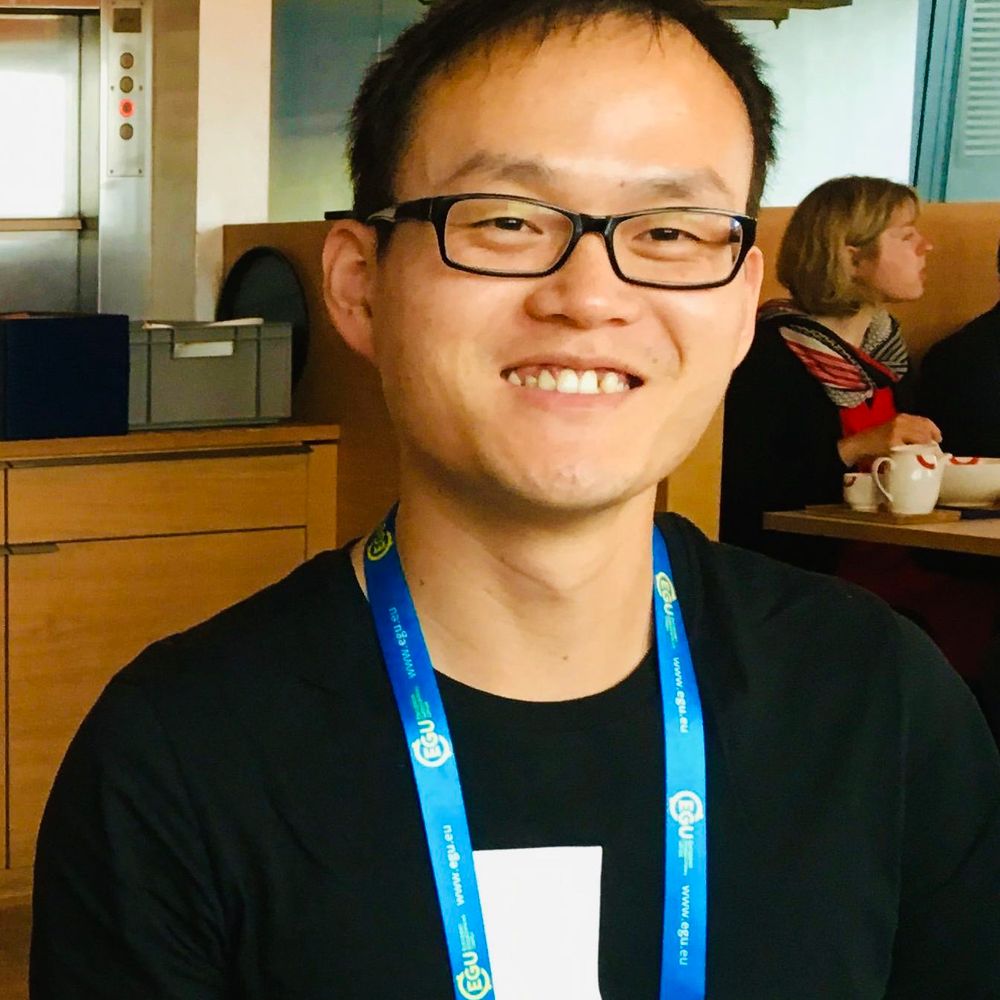 Yunpeng Luo