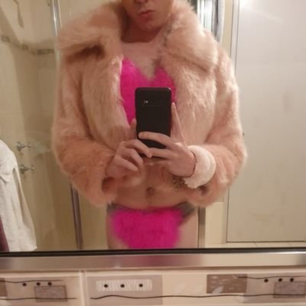 Sissy Cuck
