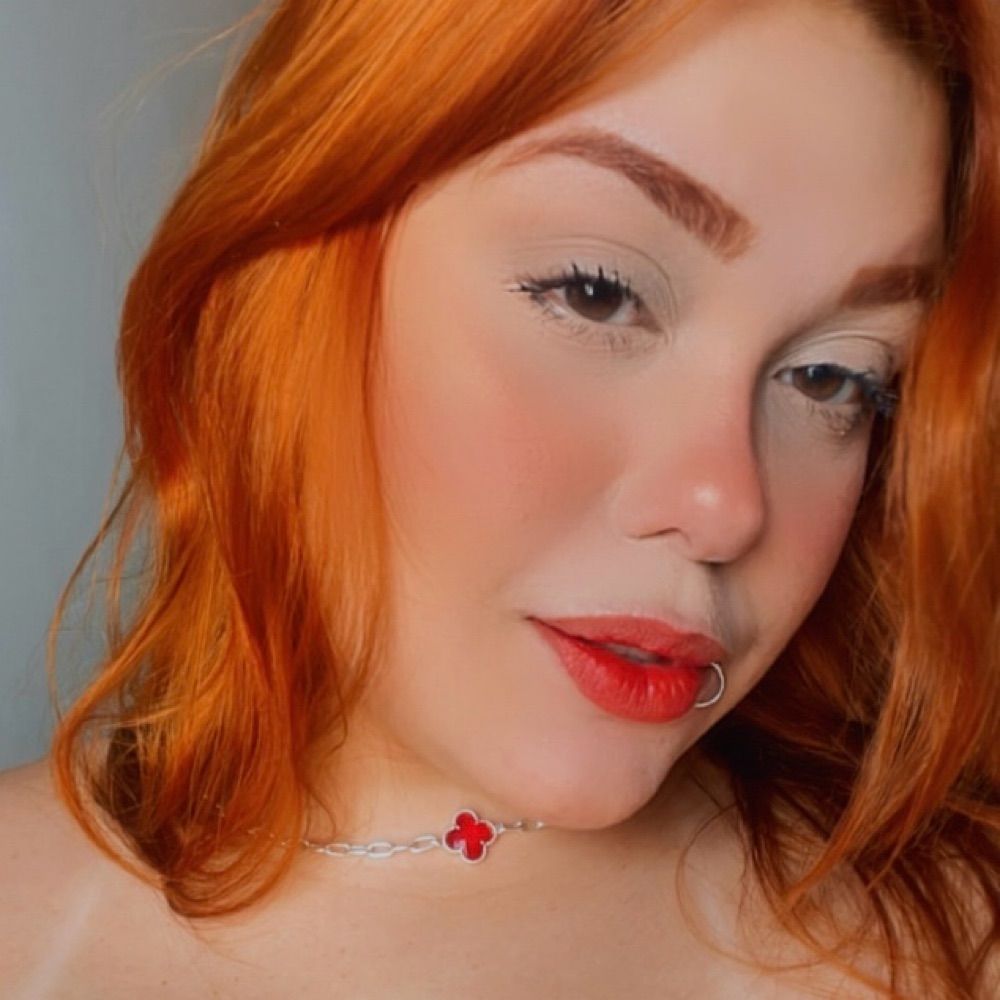 A ruiva deste site ᶠᶠᶜ