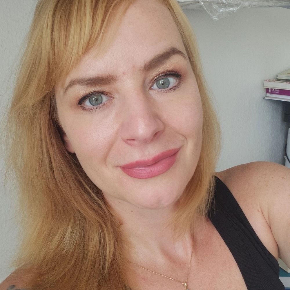 Dr. Lea Gutz 