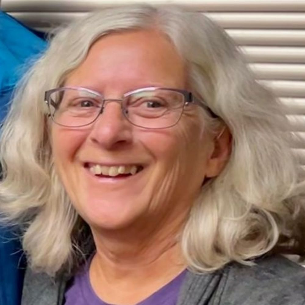 Sharon Schmidt's avatar