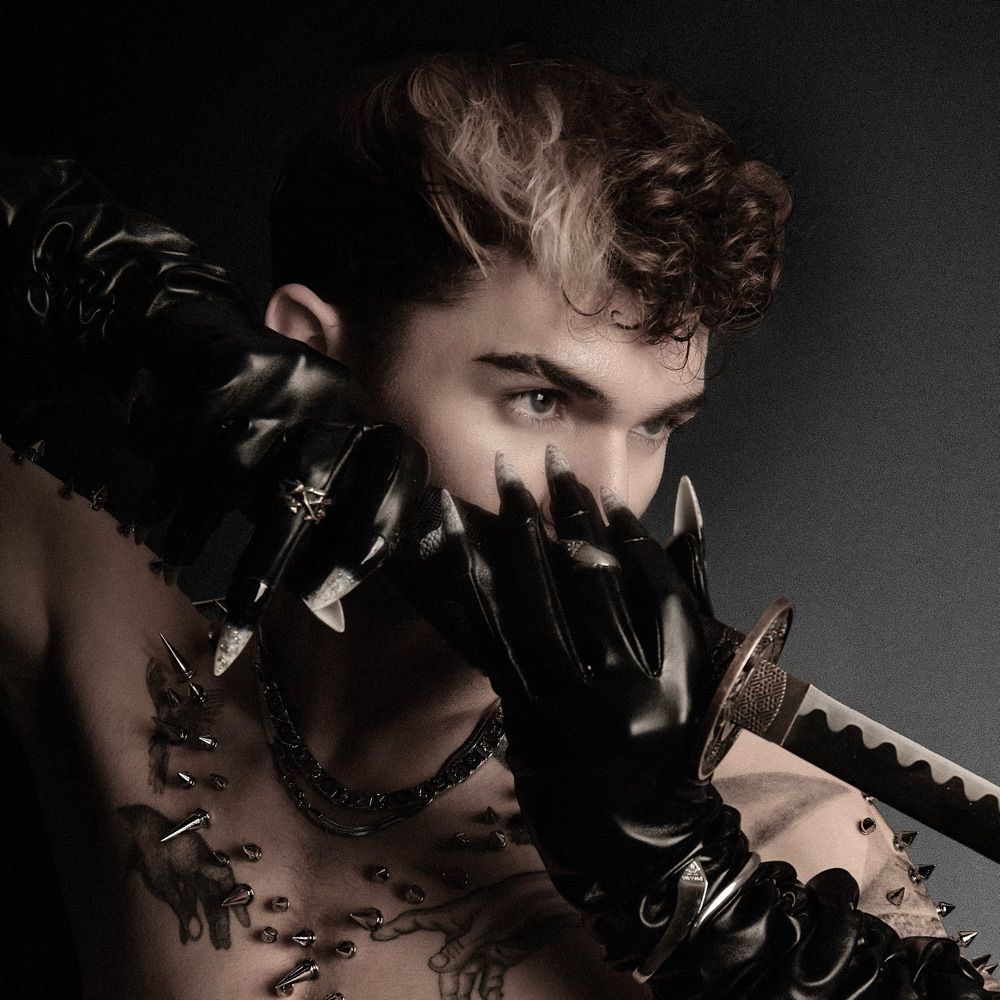 ⚔️ 𝑬𝒛𝒓𝒂 𝑪𝒓𝒐𝒔𝒔 ⚔️
