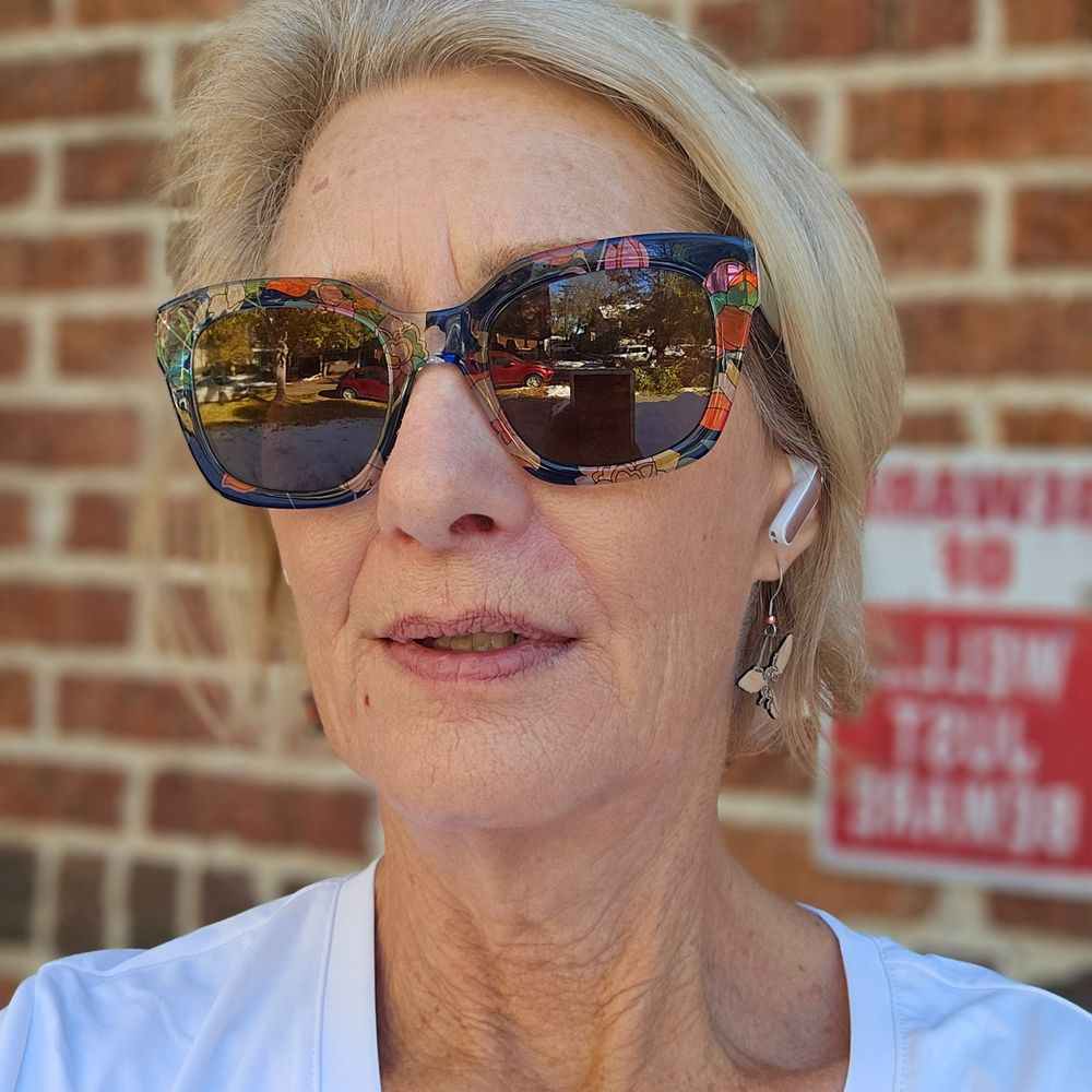 Julie diva extraordinaire 