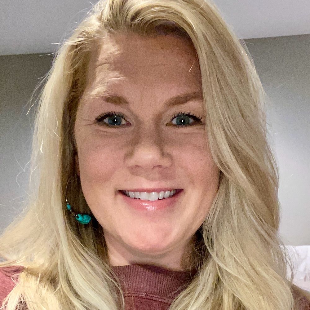 Dr Michelle LaRue