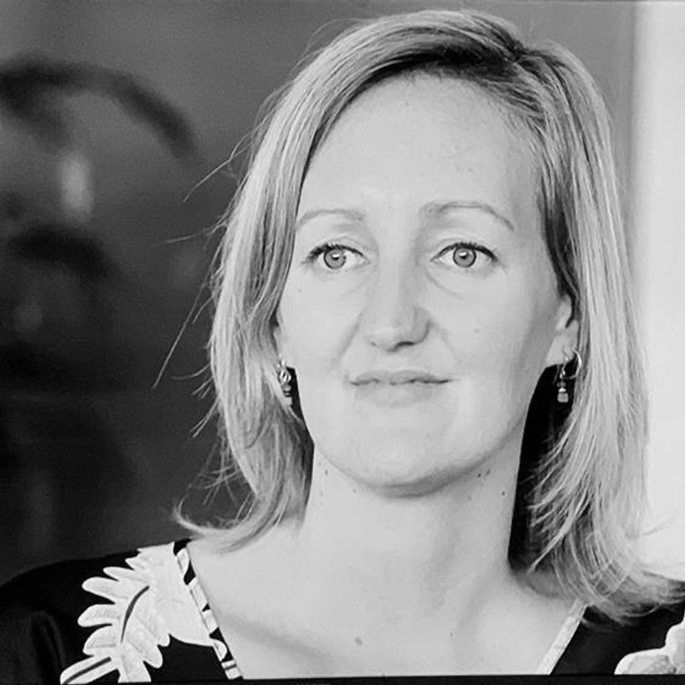 Ella Weggen