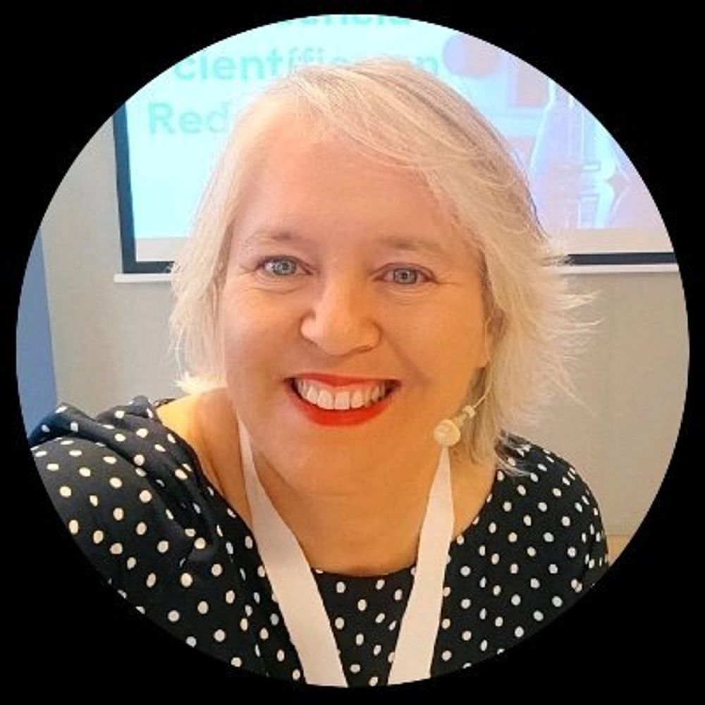👩‍💻 Eva Añón | Redes Sociales, IA y Salud