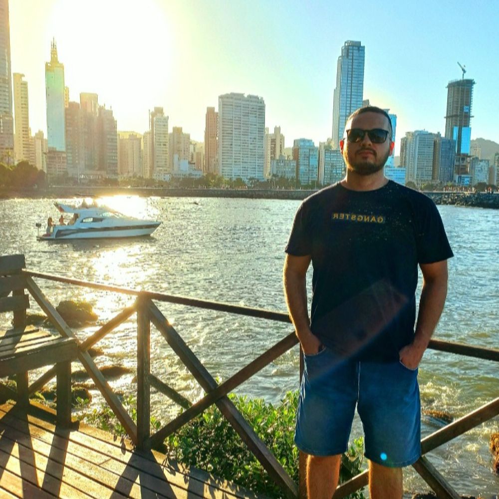 Élvis Andrade