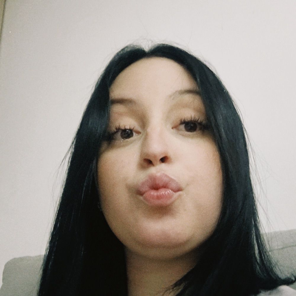 Iza🐈‍⬛