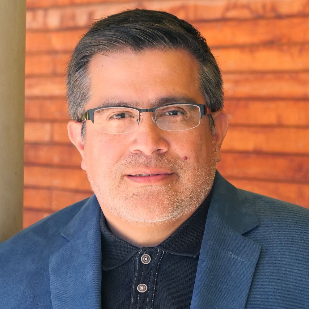 Enrique Lopezlira