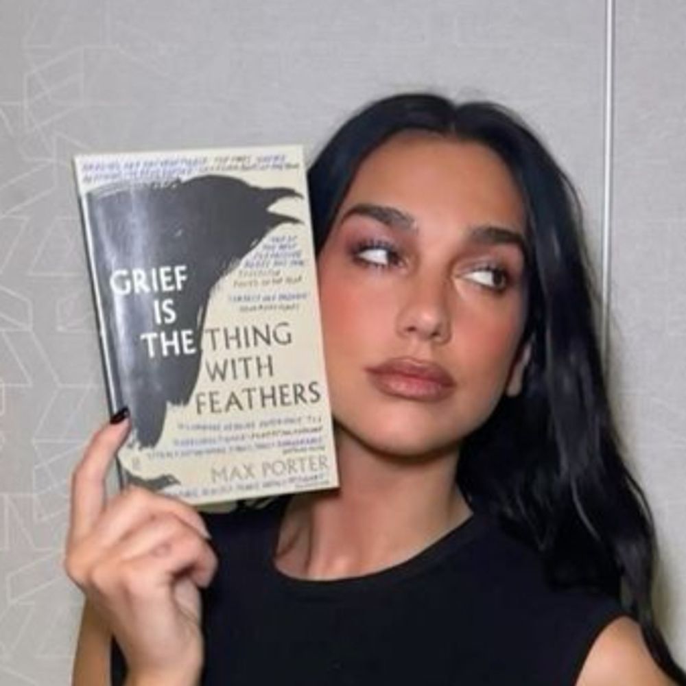𝐥𝐲𝐬𝐬𝐚 🫧📖