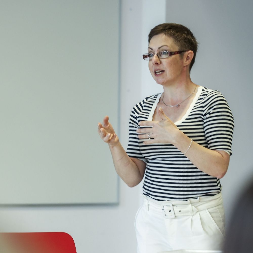 Dr Bernadette Sweetman