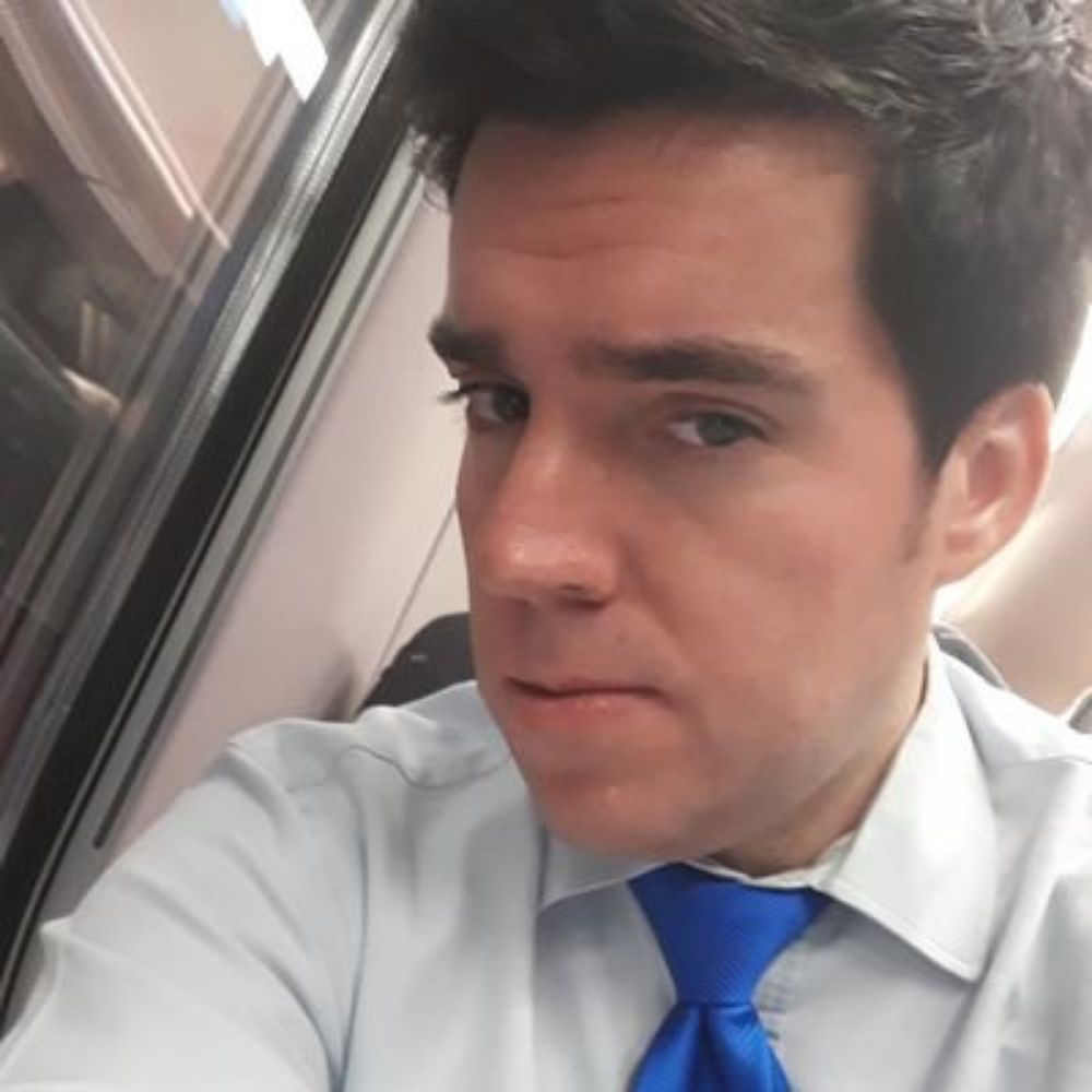 ₙ ᵤ ₙ ₒ Guerreiro