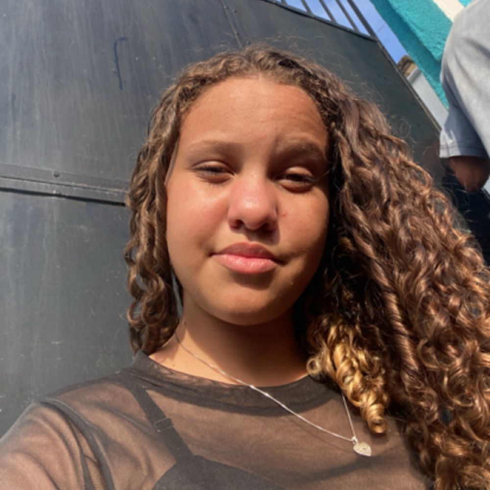 eularinhaxz24 😘💋.