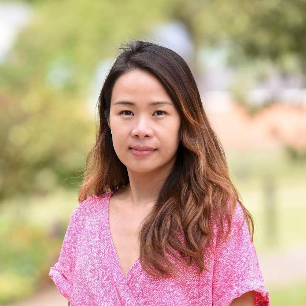 Stephanie Lo