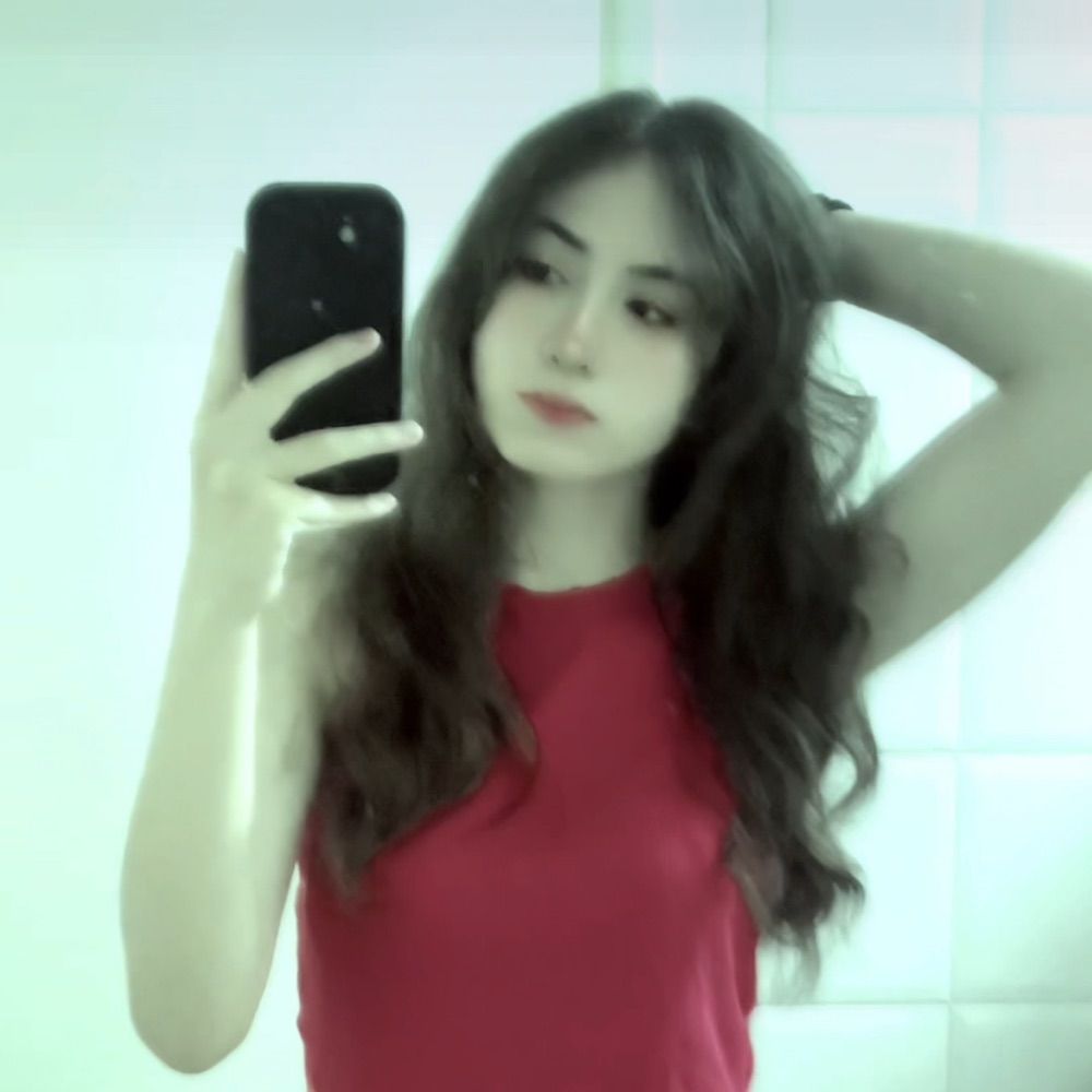 Lena⁷ 