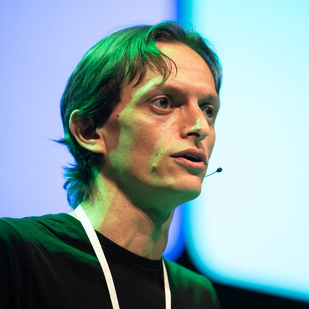 Tom Raviv
