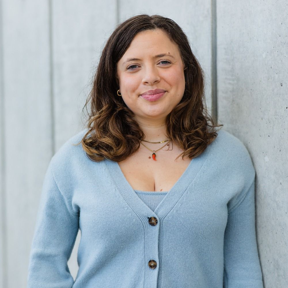 Julia Fine