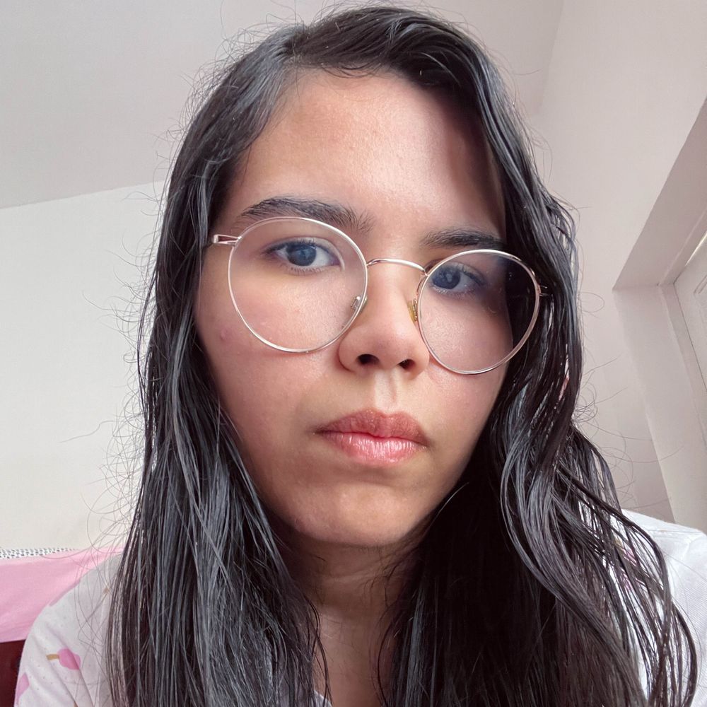 Julia 👩🏻‍💻