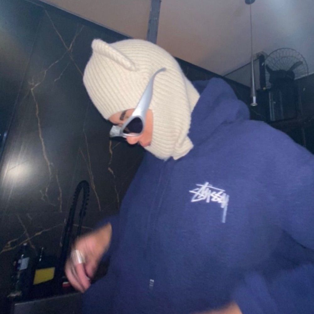 thur