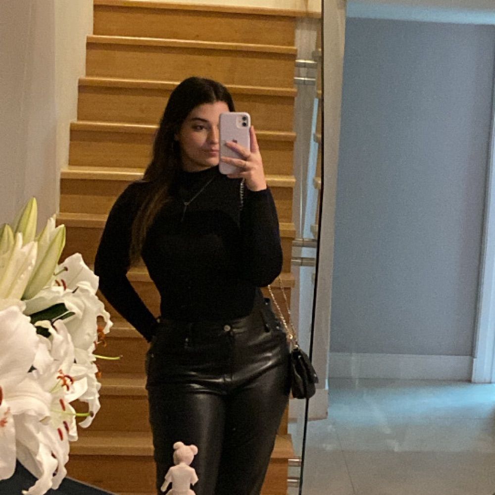 Lara ✨
