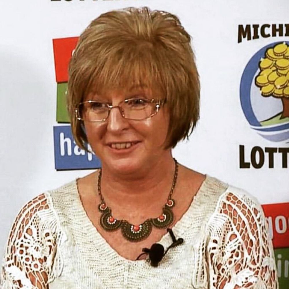 Julie Leach