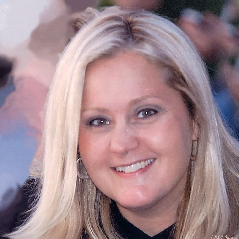 Amy Leach
