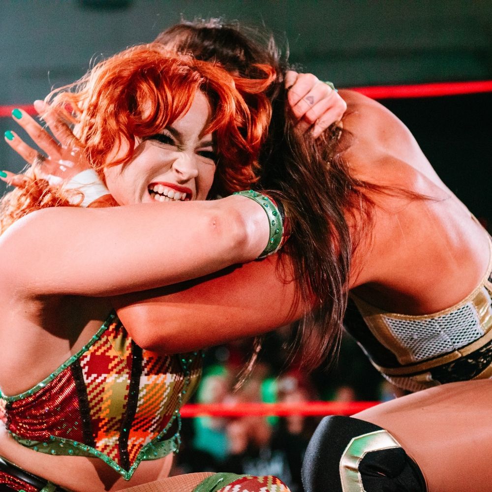 EVE Riot Grrrls of Wrestling
