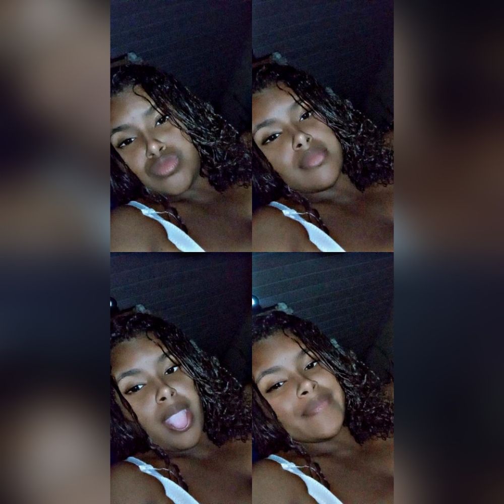 𝐋𝐚𝐫𝐢𝐬𝐬𝐚💋