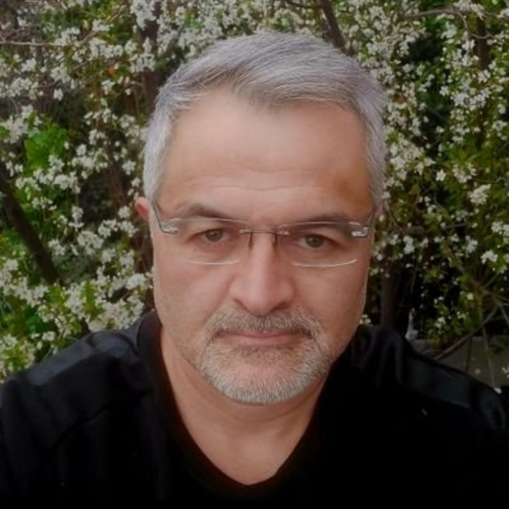Luis Mariano Rendón