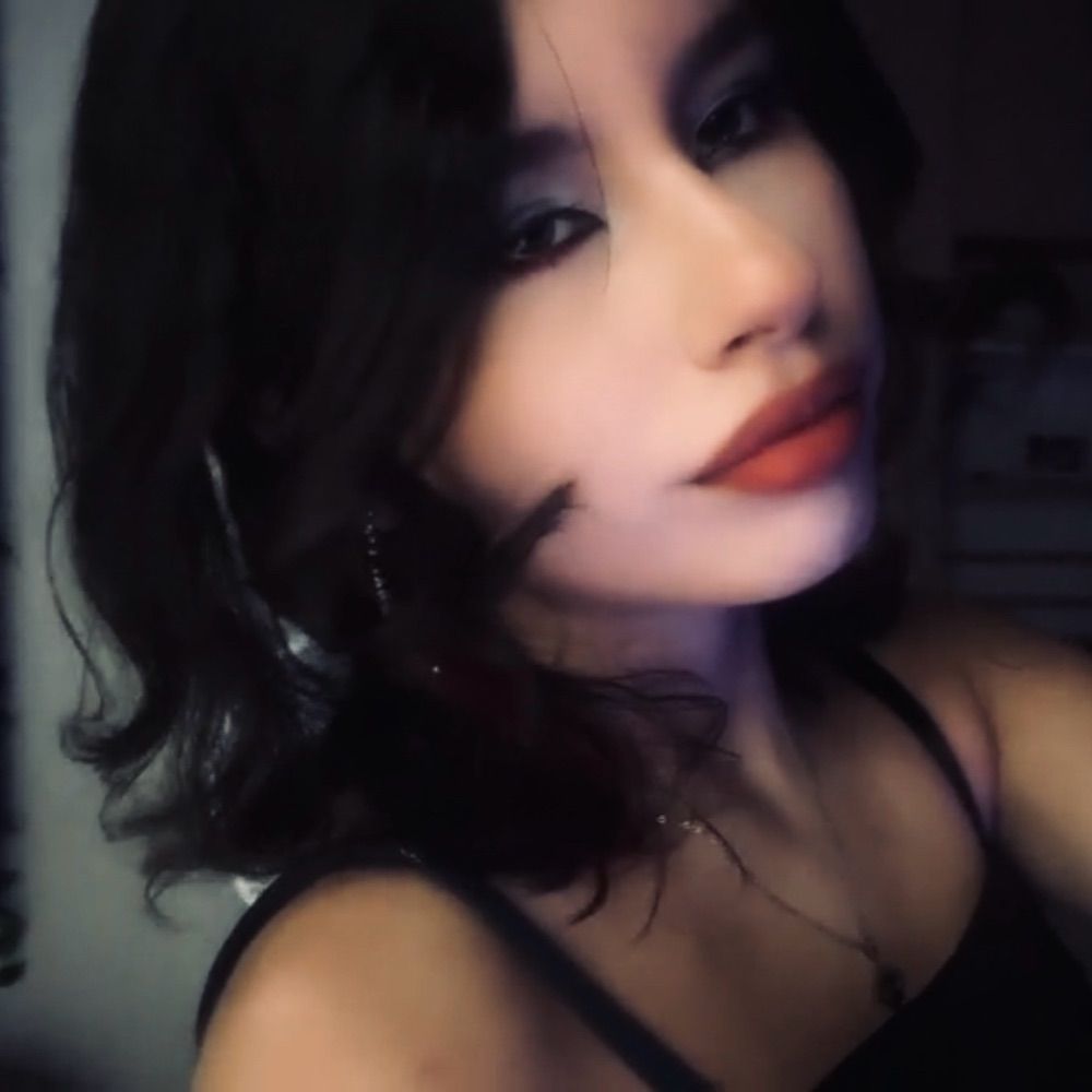 nana 🕸️