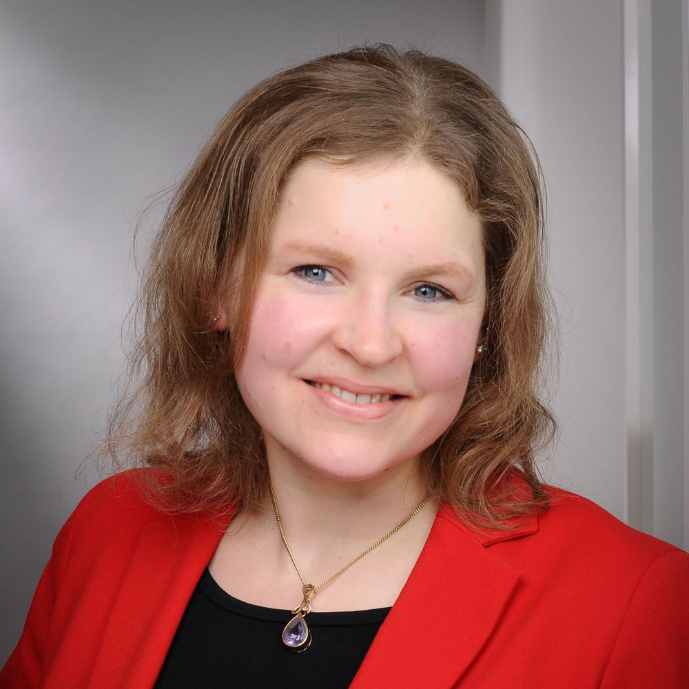 Almut Heinken