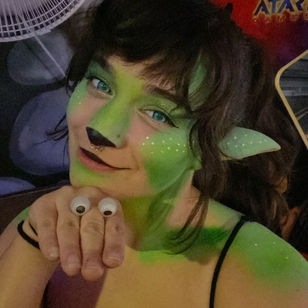Erin N. Sato ʕ•ᴥ•ʔ 💖💛💙