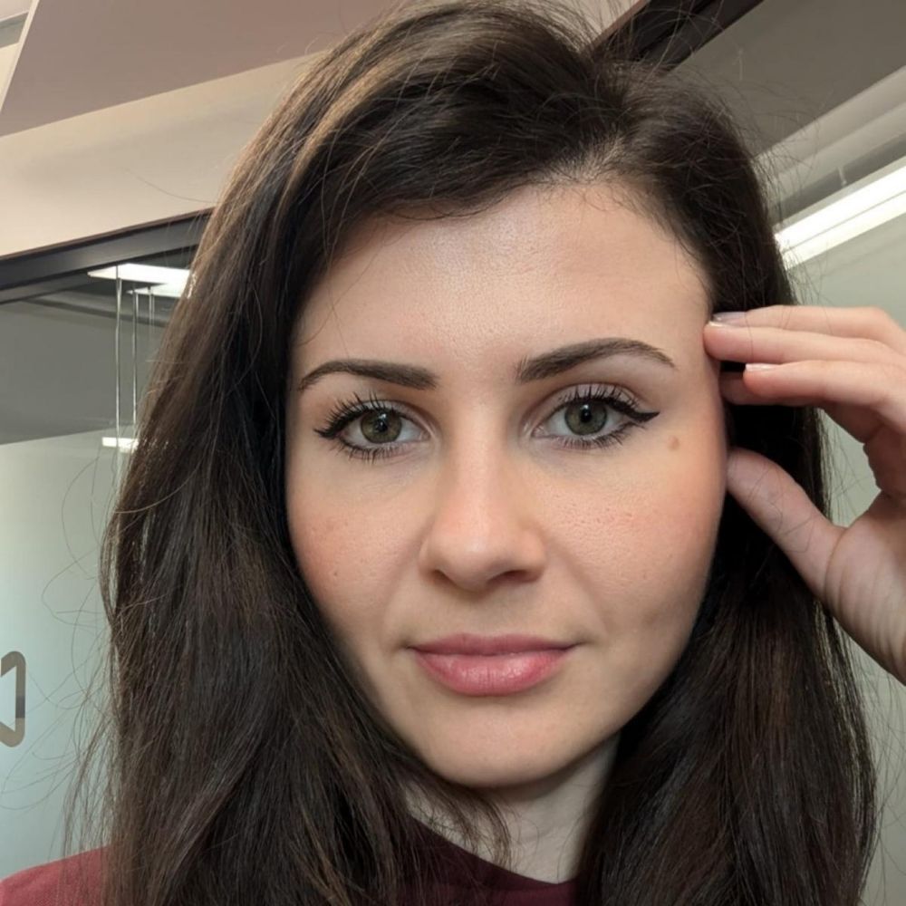 Dora Handrea