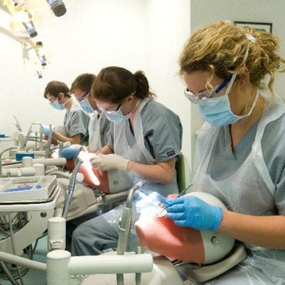 University of Glasgow Dental School