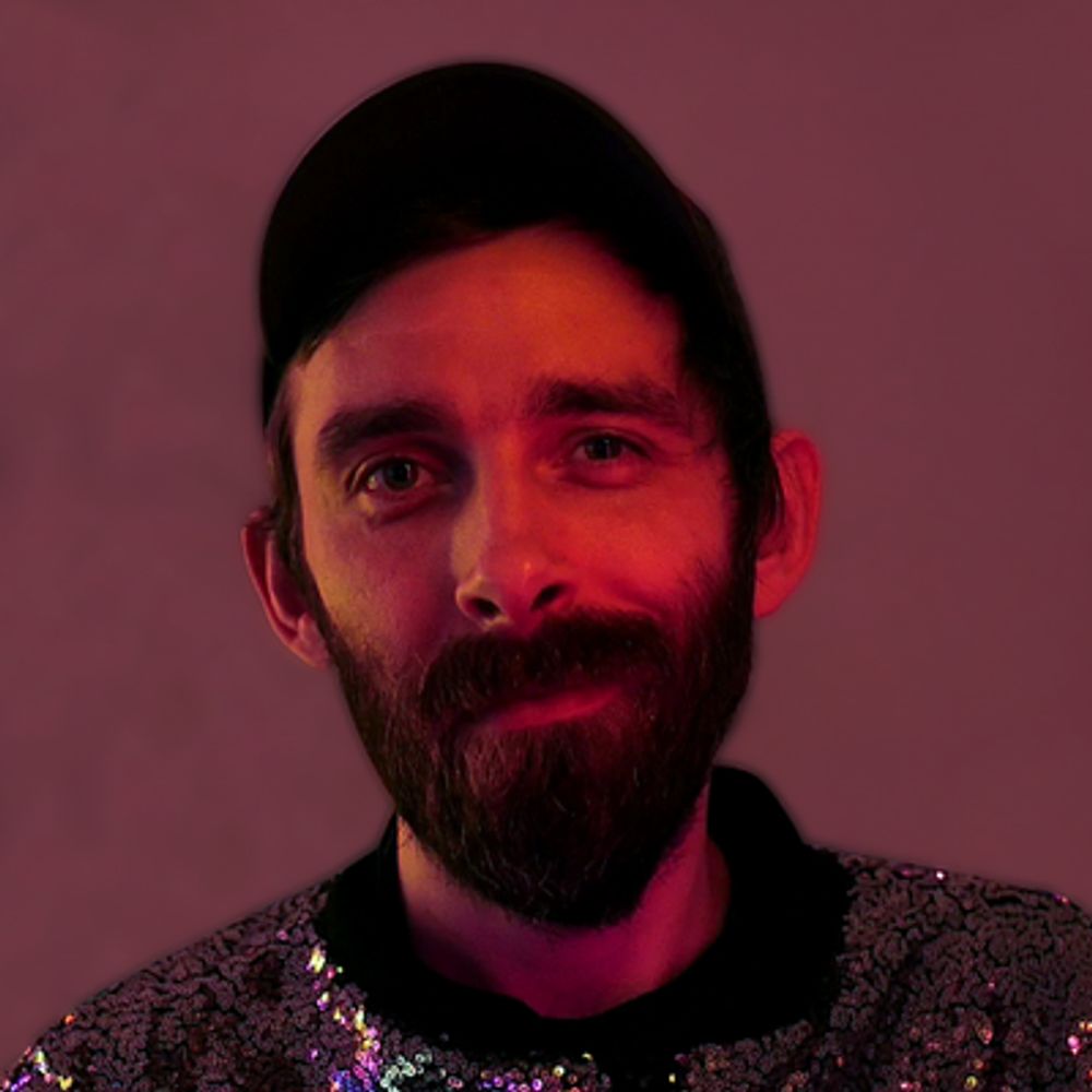 Myles (ihazabeard)