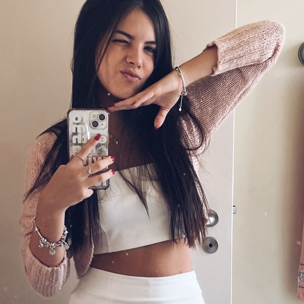 mel 👋🏻👋🏻