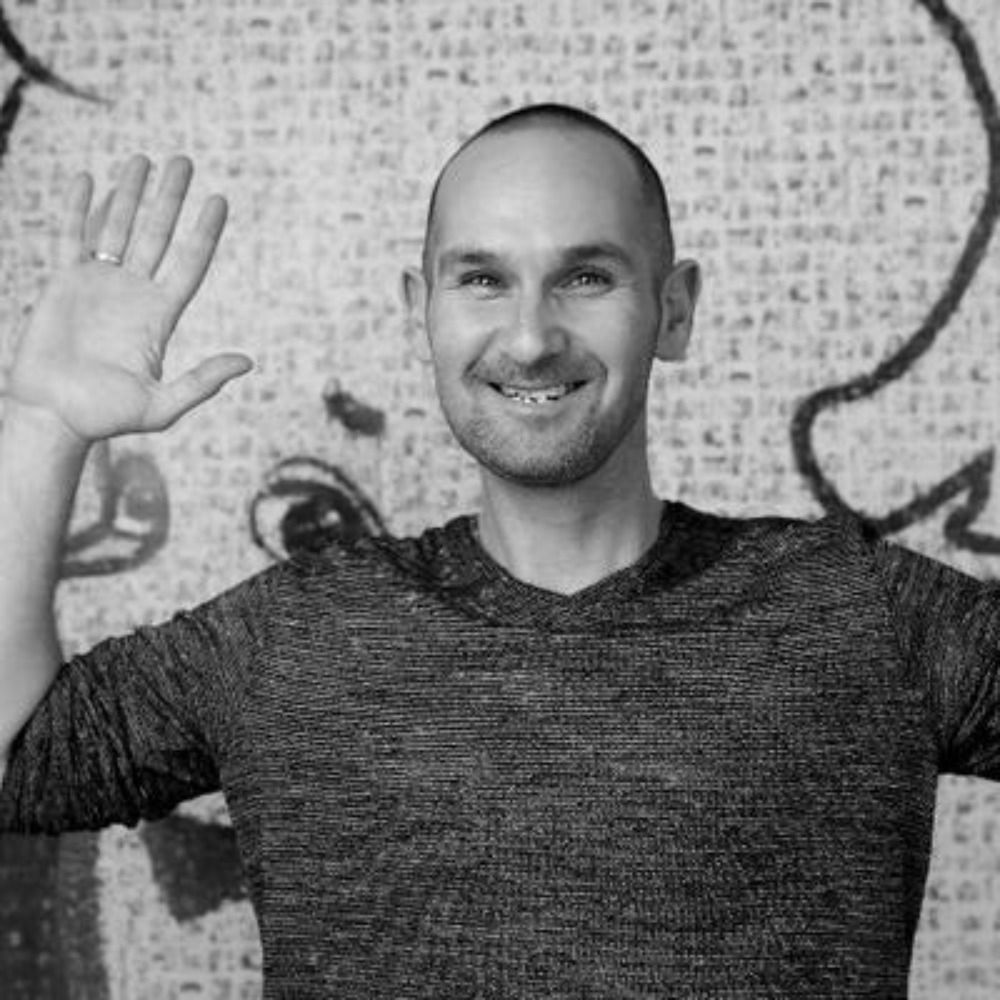 Arnon Levy
