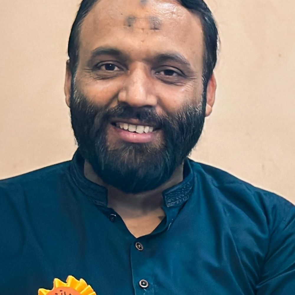 Dr Nadeem Majeed