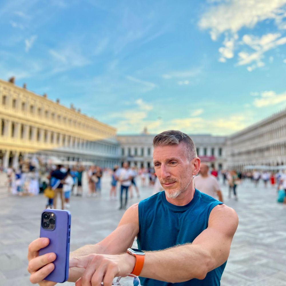 jnthnwrrn.bsky.social