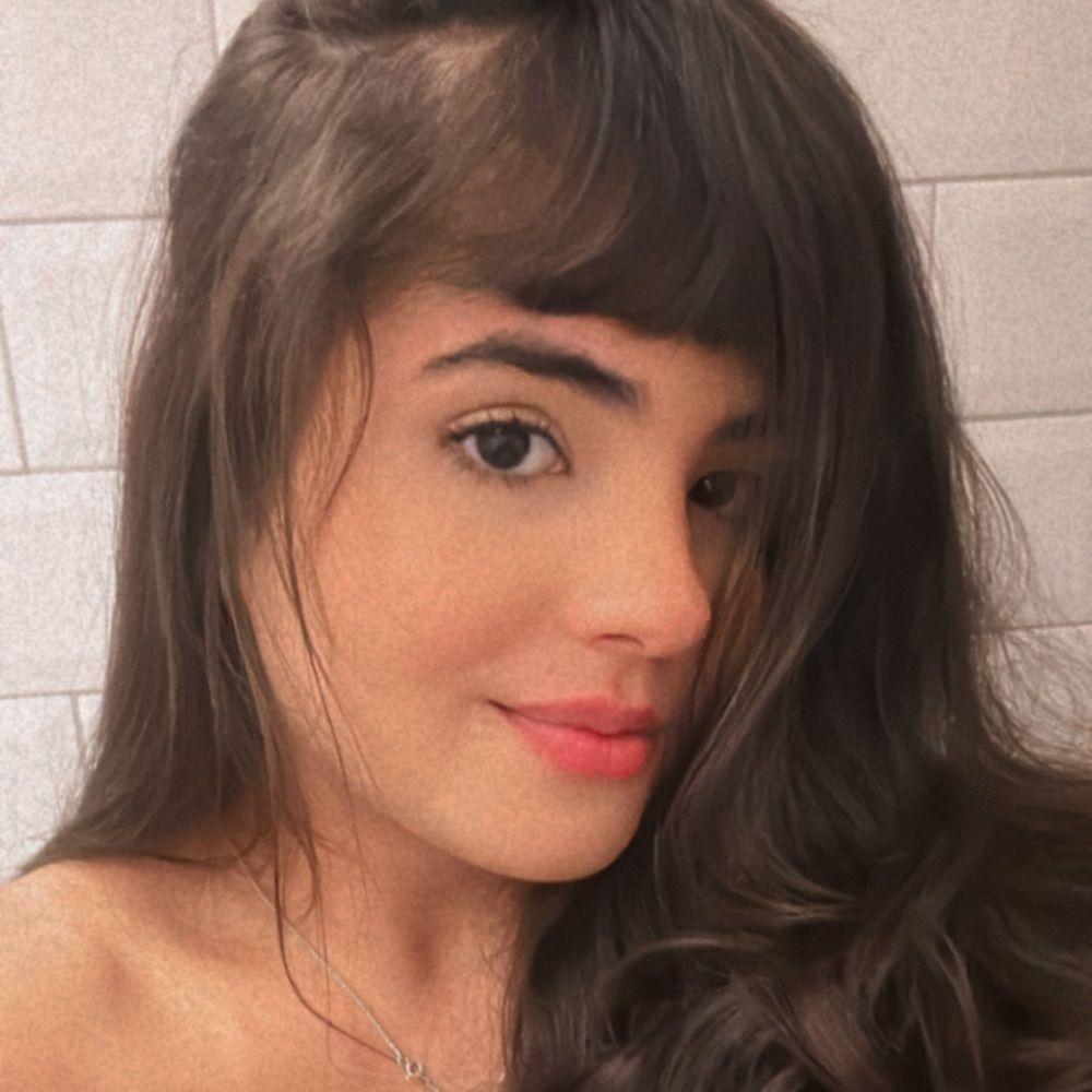 Isabele Lira