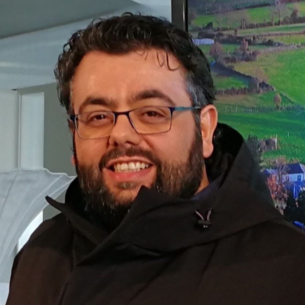 Xurxo R. Méndez