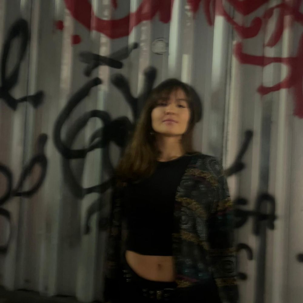 júlia 