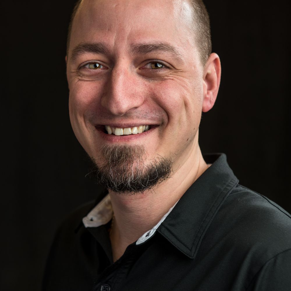Chris Nichols