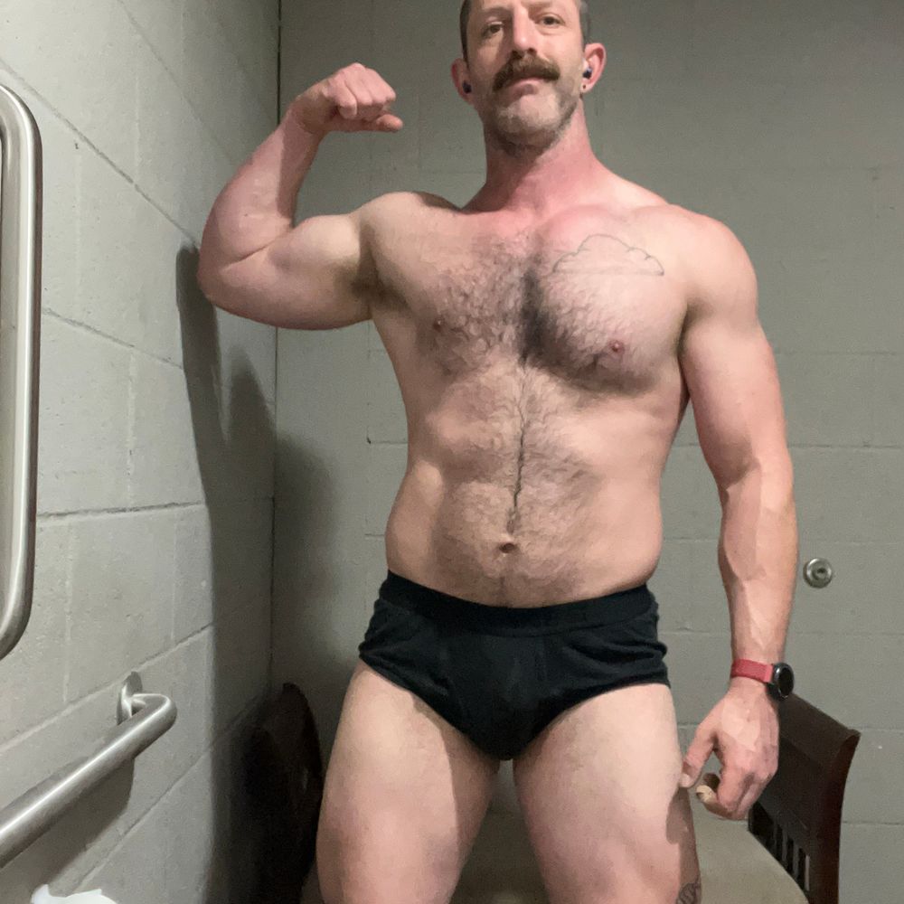 Growing Hockey Himbo